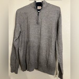 Faherty Quarter Zip Sweater (size L)